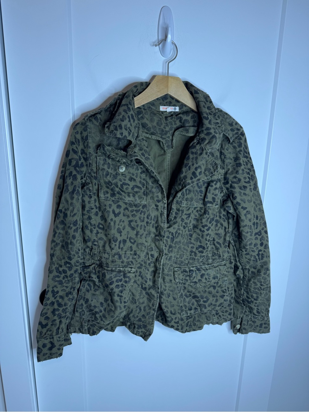 Sundry Army Green Leopard Print Utility Jacket Size 1 Small